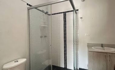 ARRIENDO de CASAS en SABANETA