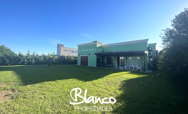 Casa en Venta en Haras Santa Maria, Escobar, G.B.A. Zona Norte, Argentina