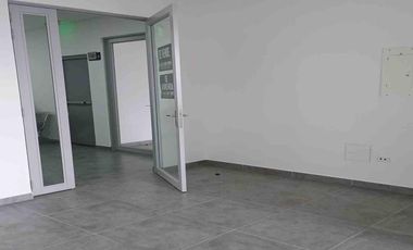 CONSULTORIO EN ARRIENDO EN ZONA NORTE/ FUNDADORES/ARMENIA