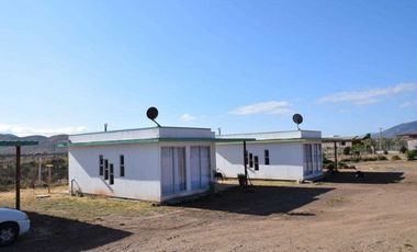 CABAÑAS EN RUTA D43 (COQUIMBO - OVALLE)