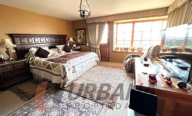 AMPLIA Y EXCLUSIVA CASA EN SANTA MÓNICA DE PEÑUELAS