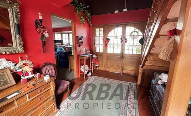 AMPLIA Y EXCLUSIVA CASA EN SANTA MÓNICA DE PEÑUELAS