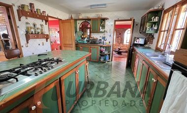 AMPLIA Y EXCLUSIVA CASA EN SANTA MÓNICA DE PEÑUELAS