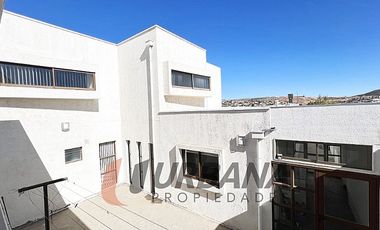 CASA DE ALTO ESTÁNDAR EN ANDACOLLO, RESIDENCIAL O COMERCIAL
