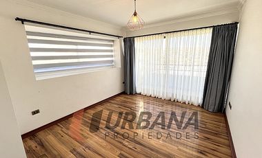 CASA DE ALTO ESTÁNDAR EN ANDACOLLO, RESIDENCIAL O COMERCIAL