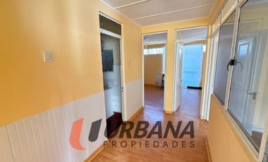 AMPLIA CASA CON EXCELENTE UBICACIÓN EN SECTOR LOS PERALES