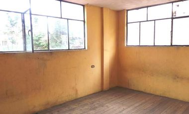 Vivienda multifamiliar en Latacunga