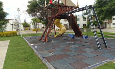 Casa en RENTA en Hacienda Viñedos