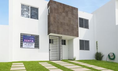 Casa en RENTA en Hacienda Viñedos