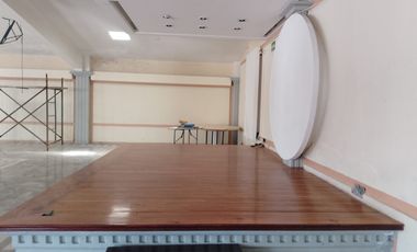 Local Comercial en renta en Jardines de los Claustros I, Tultitlán, Edo. Méx.