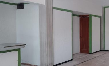 Local Comercial en renta en Jardines de los Claustros I, Tultitlán, Edo. Méx.