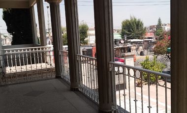 Renta de Inmueble Productivo en Jardines de Los Claustros I, Tultitlán, Edo.Mex.