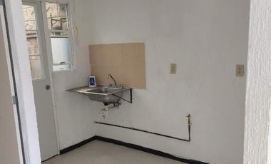 RENTA DE CASA ZUMPANGO, LOS SAUCES II