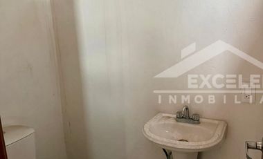 🏡 Casa en Venta – Fracc. del Bosque (a bordo de carretera)