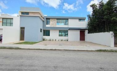 Casa de 4 Recamaras en San Diego Cutz