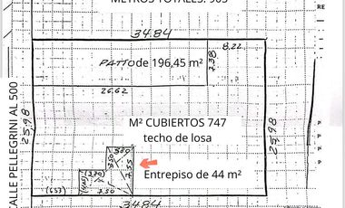 VENTA GALPÓN BURZACO CENTRO, 747 M² LOSA. 905 m² TOTALES.