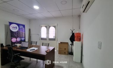 VENTA GALPÓN BURZACO CENTRO, 747 M² LOSA. 905 m² TOTALES.