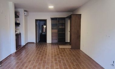 Se vende casa en bosque la primavera