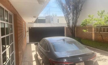 SE VENDE HERMOSA CASA EN CD. SATELITE