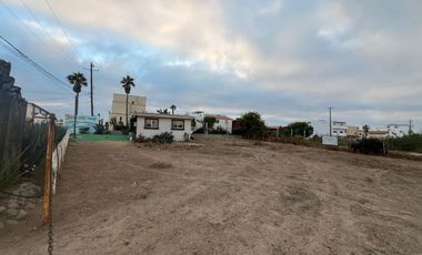 Terreno en zona de Baja del Mar a unos metros del mar