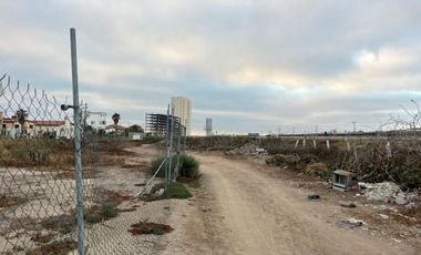 Terreno en zona de Baja del Mar a unos metros del mar