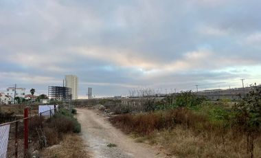Terreno en zona de Baja del Mar a unos metros del mar