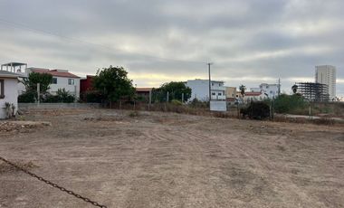 Terreno en zona de Baja del Mar a unos metros del mar