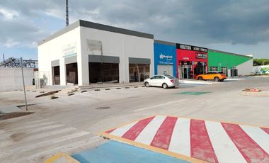 LOCAL EN RENTA EN CIUDAD DEL SOL, QUERETARO