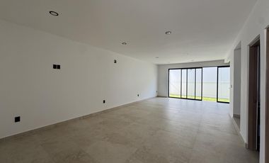 CASA CON 4 HABITACIONES EN LOMAS DEL DORADO EN VENTA