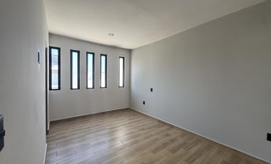 CASA CON 4 HABITACIONES EN LOMAS DEL DORADO EN VENTA