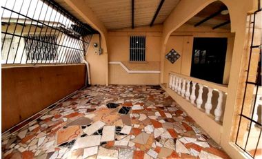 VENDO CASA EN ARRAIJAN ALTOS DE VISTA ALEGRE 3R