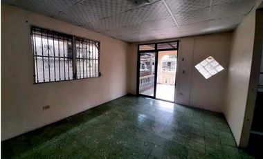 VENDO CASA EN ARRAIJAN ALTOS DE VISTA ALEGRE 3R