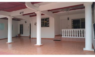 EL BOSQUE / 469M / 3 HABITACIONES / PATIO CON BOHIO / ANEXO JC