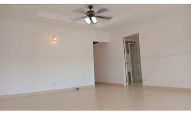 EL BOSQUE / 469M / 3 HABITACIONES / PATIO CON BOHIO / ANEXO JC