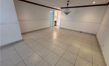 EL BOSQUE / 469M / 3 HABITACIONES / PATIO CON BOHIO / DEBAJO AVALUO