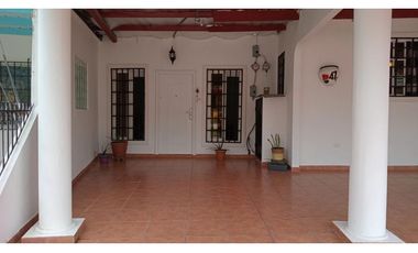 EL BOSQUE / 469M / 3 HABITACIONES / PATIO CON BOHIO / ANEXO JC