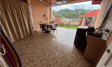 EL BOSQUE / 469M / 3 HABITACIONES / PATIO CON BOHIO / DEBAJO AVALUO