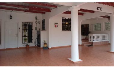 EL BOSQUE / 469M / 3 HABITACIONES / PATIO CON BOHIO / ANEXO JC