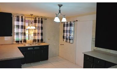 EL BOSQUE / 469M / 3 HABITACIONES / PATIO CON BOHIO / ANEXO JC