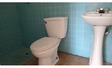 CERRO VIENTO / 294M / 3 HABITACIONES / AMPLIO PATIO TRASERO JC