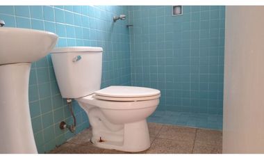 CERRO VIENTO / 294M / 3 HABITACIONES / AMPLIO PATIO TRASERO JC