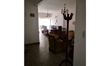 CHALET 4 AMBIENTES - BERNARDO DE YRIGOYEN 3700