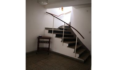 CHALET 4 AMBIENTES - BERNARDO DE YRIGOYEN 3700