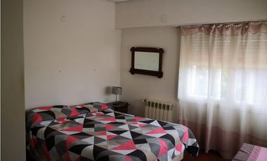 CHALET 4 AMBIENTES - BERNARDO DE YRIGOYEN 3700