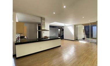 Casa en Arriendo en Envigado El Atravesado