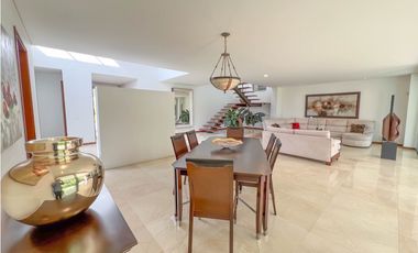 casa moderna de 4 habitaciones POBLADO MEDELLIN San Lucas