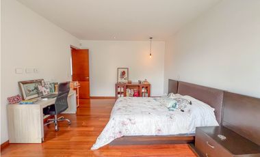 casa moderna de 4 habitaciones POBLADO MEDELLIN San Lucas