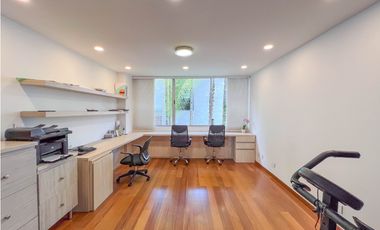 casa moderna de 4 habitaciones POBLADO MEDELLIN San Lucas