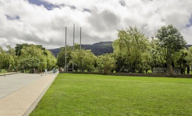 LOTE DOBLE - JARDINES DE PAZ CZ9223