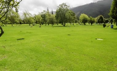 LOTE DOBLE - JARDINES DE PAZ CZ9223